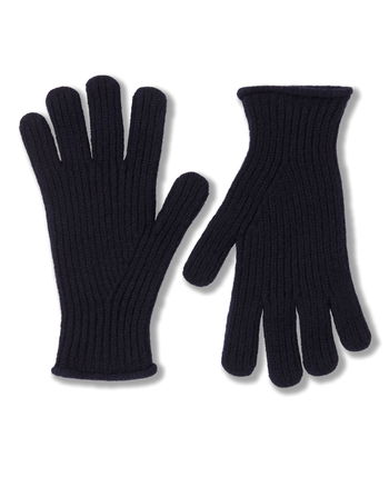 Image of model wearing Porter Ribbed Gloves. 