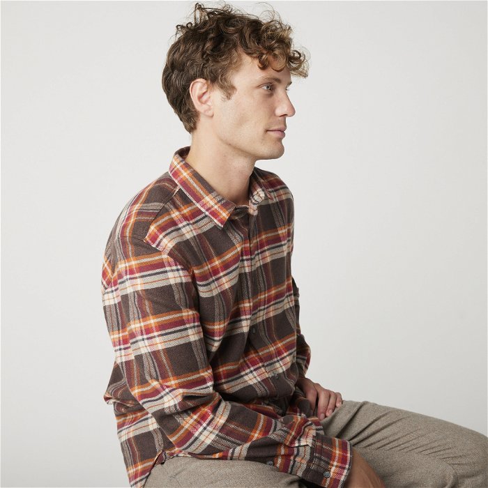 Image of model wearing Tilford Shirt. Model is 6ft1in, chest size 38in and wearing size Large