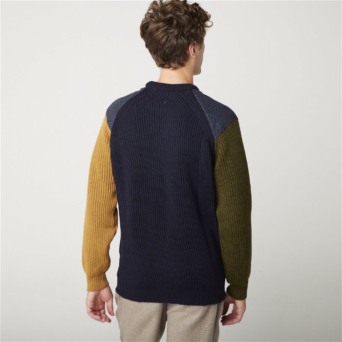 Image of model wearing Funky Jumper (Thomas). Model is 6ft1in, chest size 38in and wearing size Medium