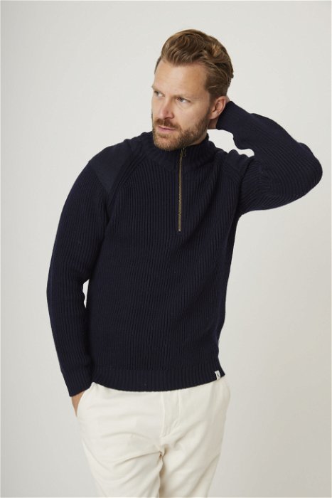 Image of model wearing Foxton Zip Neck. Model is 6ft1in, chest size 38in and wearing size Small